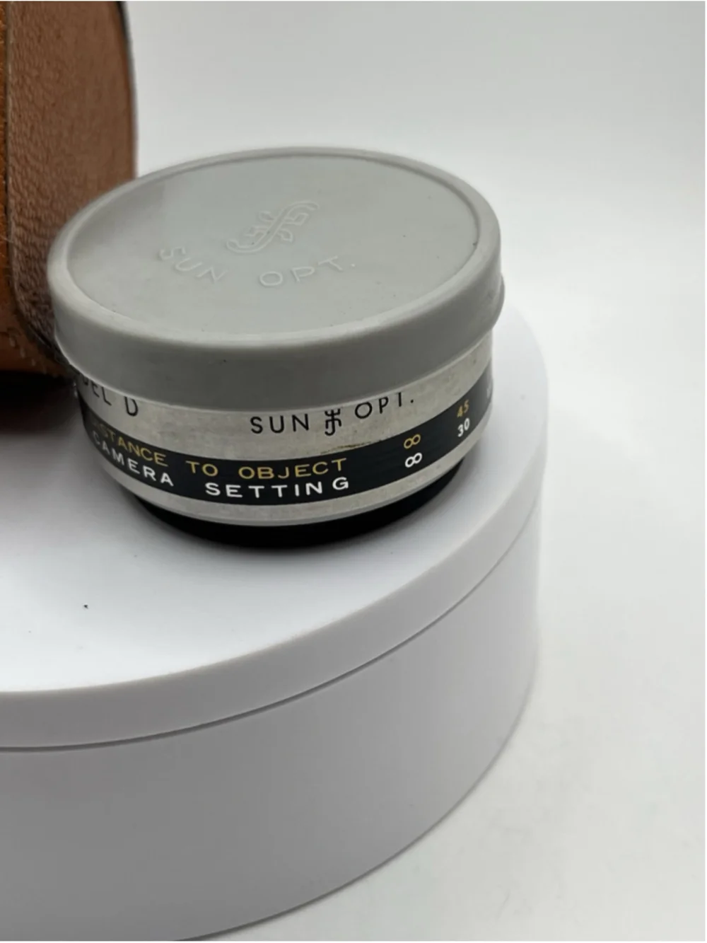 VINTAGE Sun Optical Auxiliary Lens WITH CASE MADE IN JAPAN , WELL TAKEN CARE OF